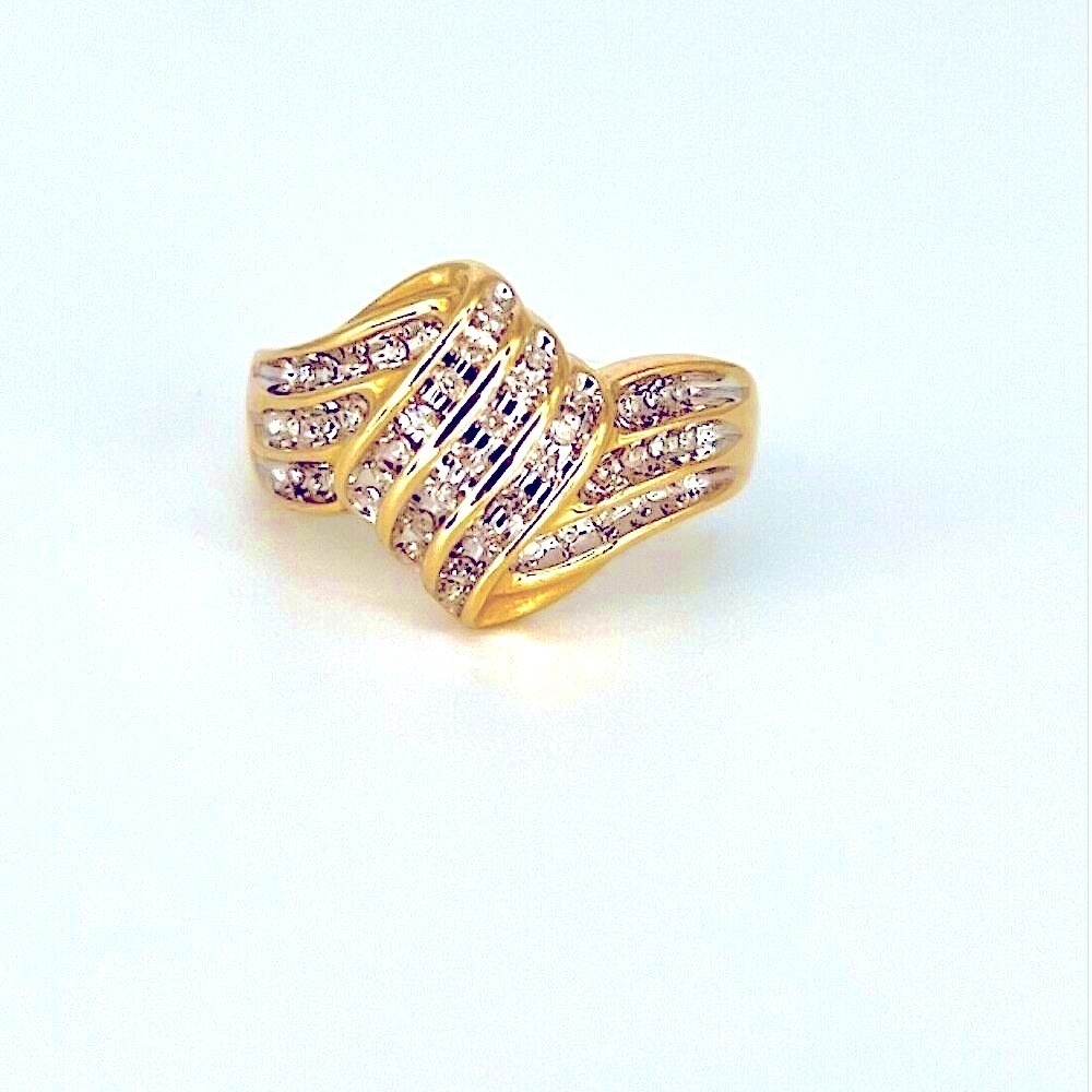 ✨Estate Diamond 10K Gold Swirl Three Row Statement Ring✨